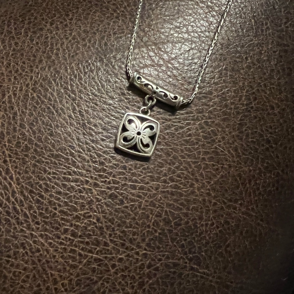 ✨Brighton✨Silver Square Pendant Flower Chain Necklace✨Pendant✨GREAT GIFT - Picture 6 of 13